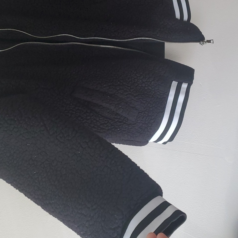 Jacket - Picture 3 of 15